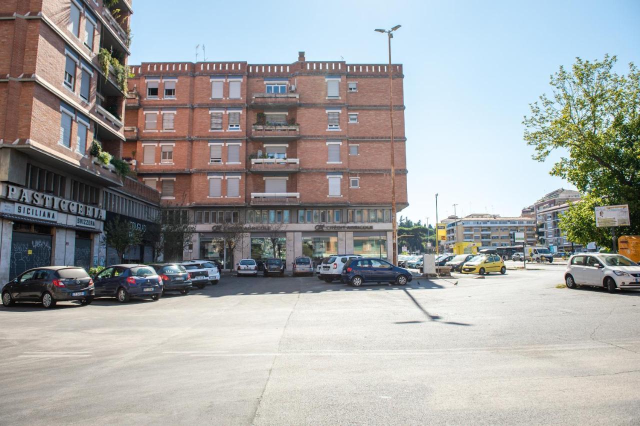 Clover - 13 Piazza Pio XI Rome Bagian luar foto